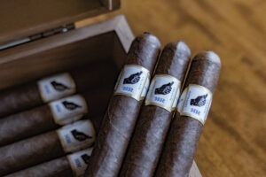 Left Hand Lefthander cigar